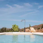 ヴィラ Ventu Paros