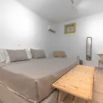 Ventu Paros * Márpissa