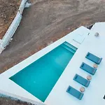 ヴィラ Ventu Paros *