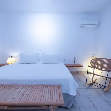 Ventu Paros *
